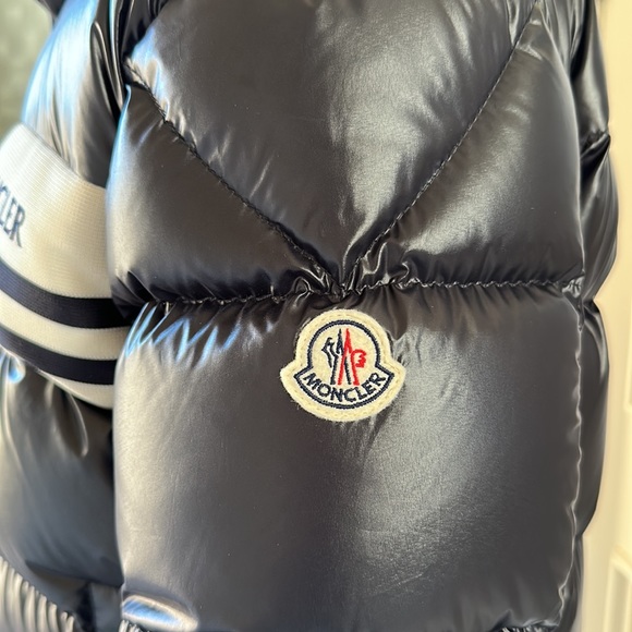 Men’s Moncler Jacket - Picture 4 of 10